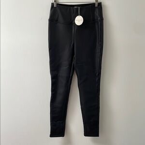 Patrizia Luca Milano faux leather leggings pants XS black shiny fleece lined NWT